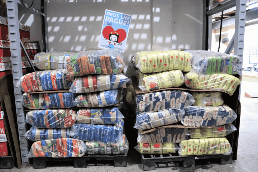 Doação de produtos diversos